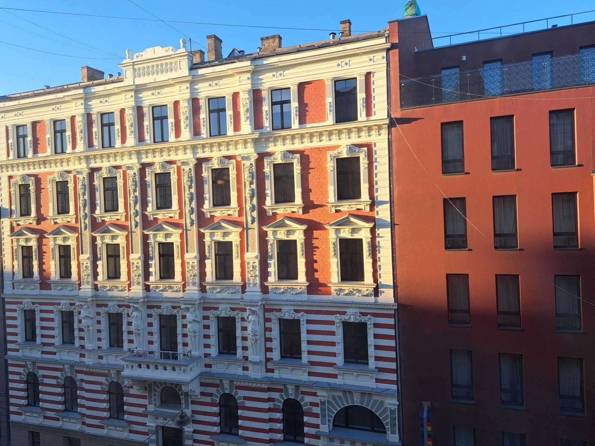Golden Palms Apartment In The City Centre Riga Esterno foto